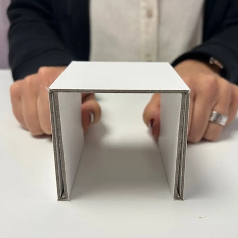 Materialprov, wrapped, vit