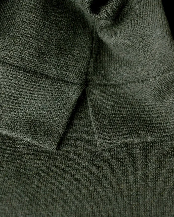 Stickad tröja, rundhals, dam