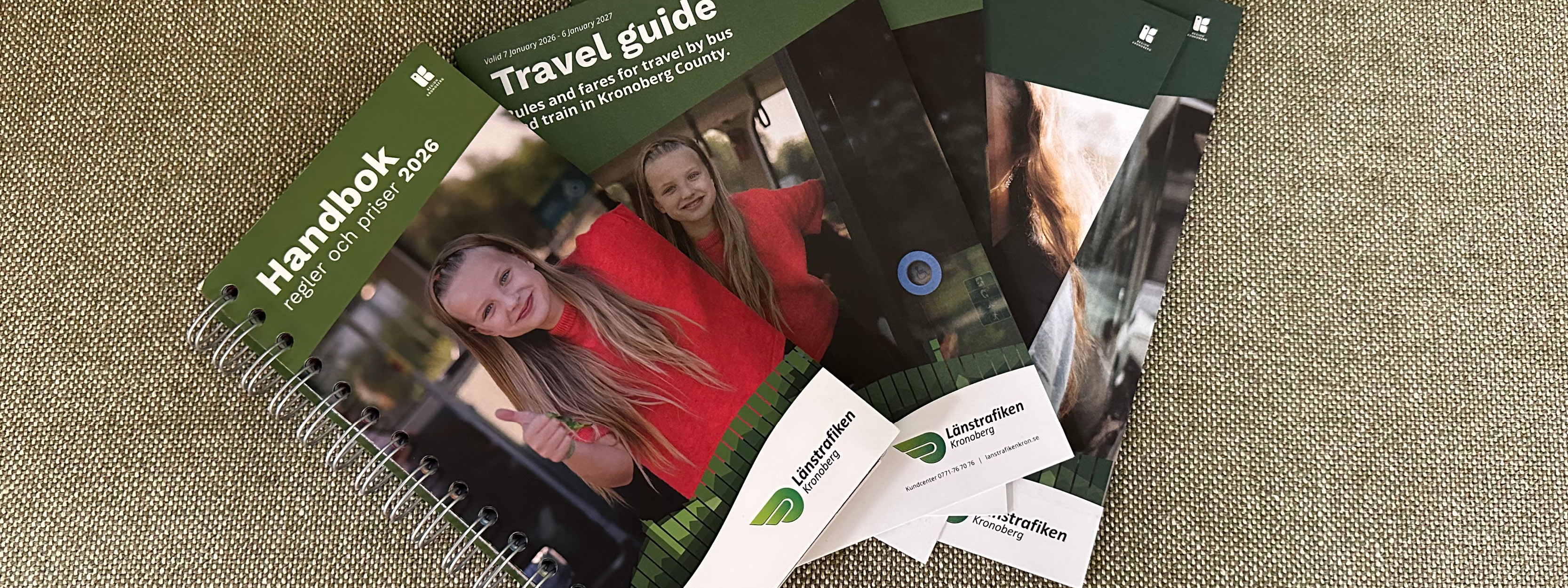 Bild på informationsmaterial. Reseguide, travelguide och andra broschyer.