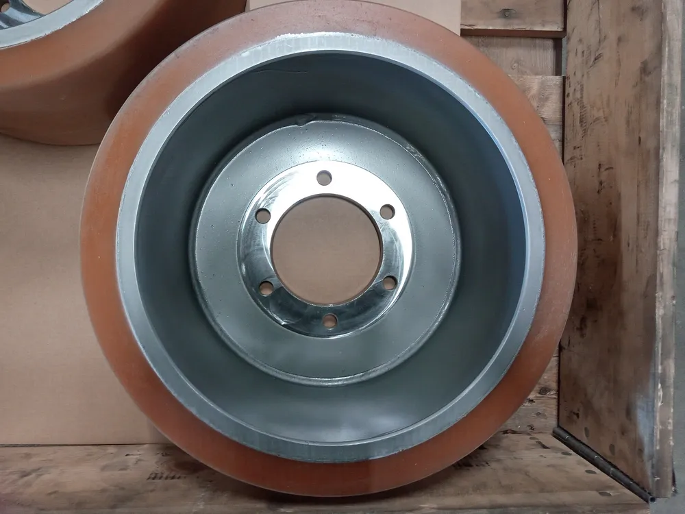 Support Wheel 420x200-Ø129,8 6xØ17 CC170