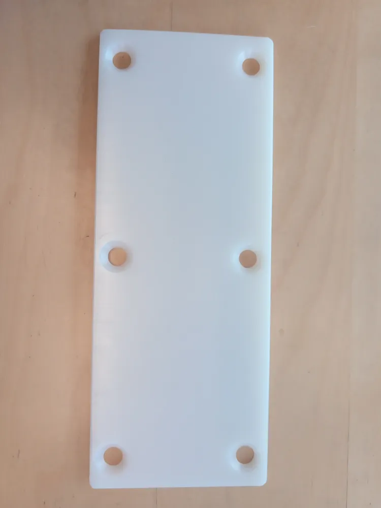 Glide plate 310x120x5 P007182
