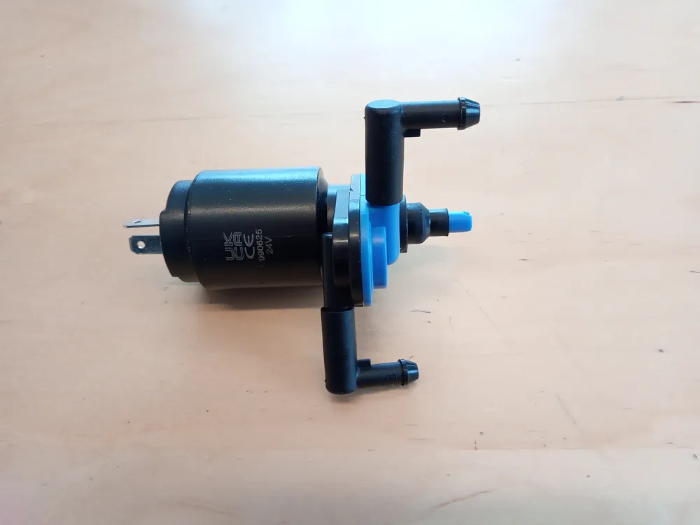 Washer Pump 24V Dual