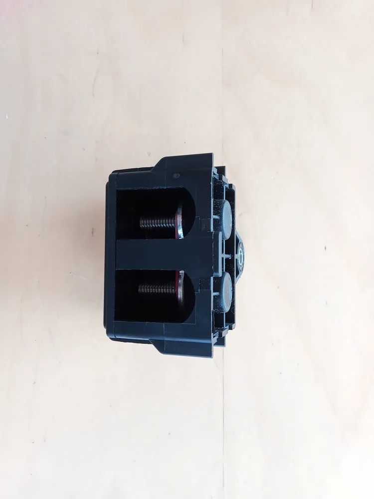 Connector 2pole M8x22 