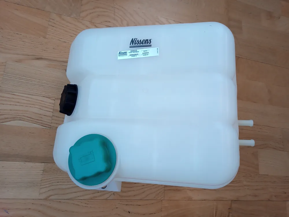 Expansion vessel FLT