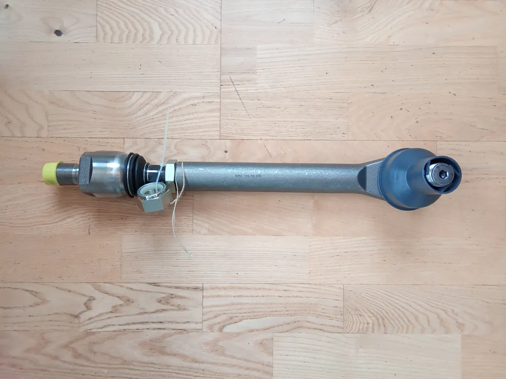 Steering joint CTV18