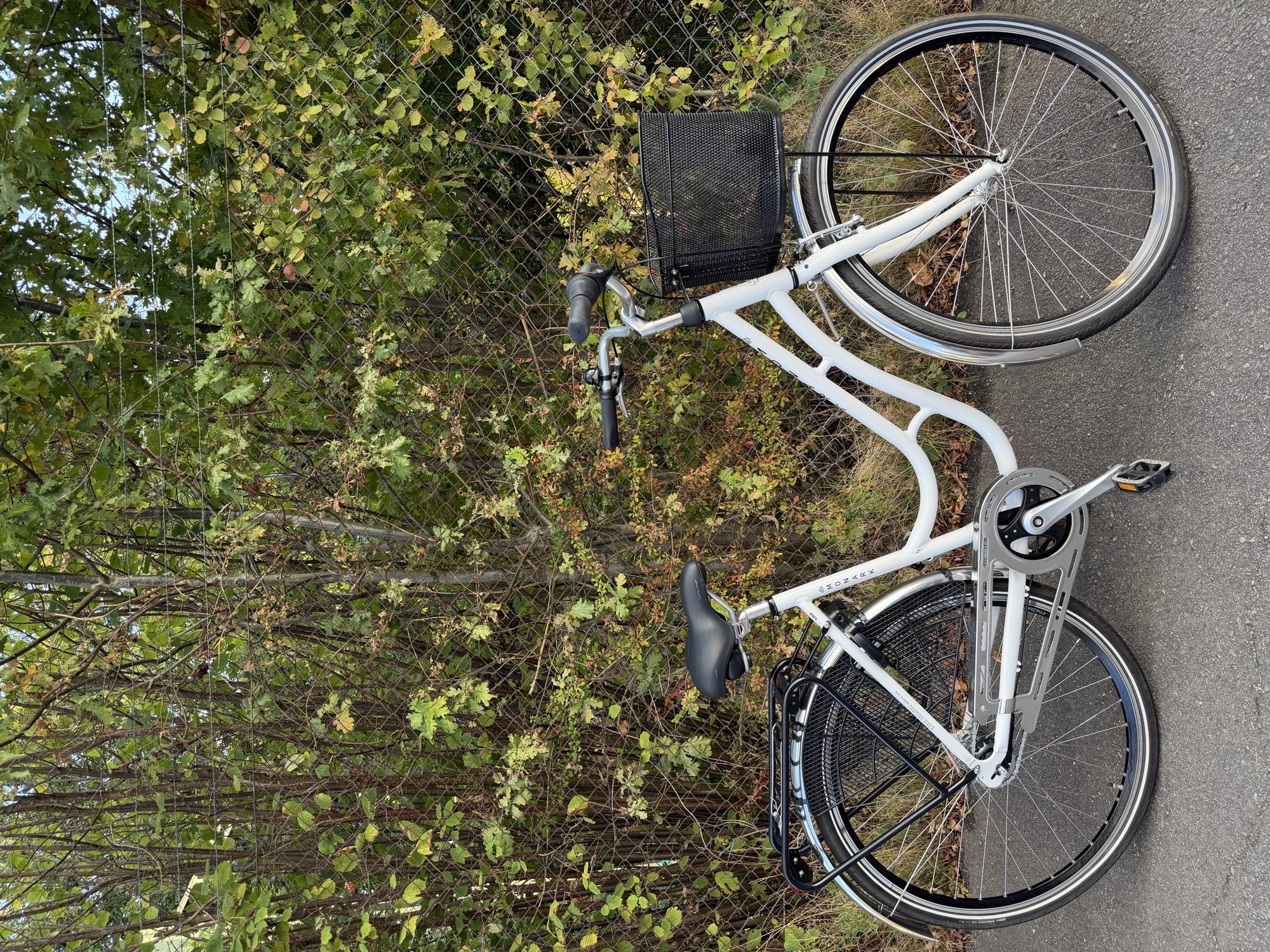 Monark Karin 7, vit