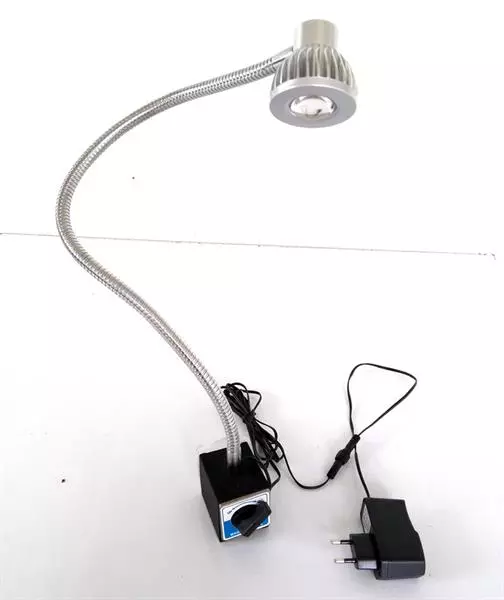 Led lampa 6 W KAMPANJ med magnetfot