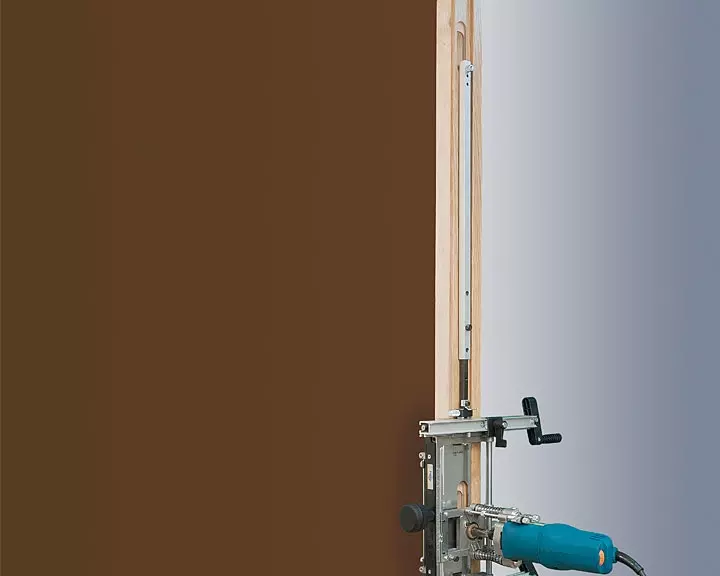 FR129VB ROUTER FOR HINGES 230V Virutex