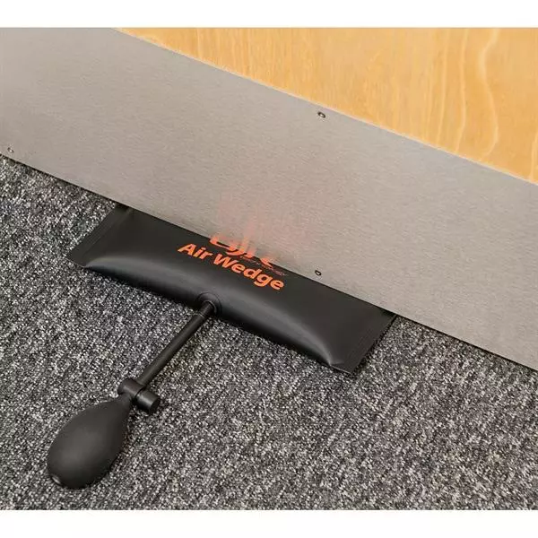 UJK TECHNOLOGY LUFTKIL BRED 26CM