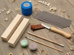 BeaverCraft DIY08 Täljkit - Gran (med barnkniv)