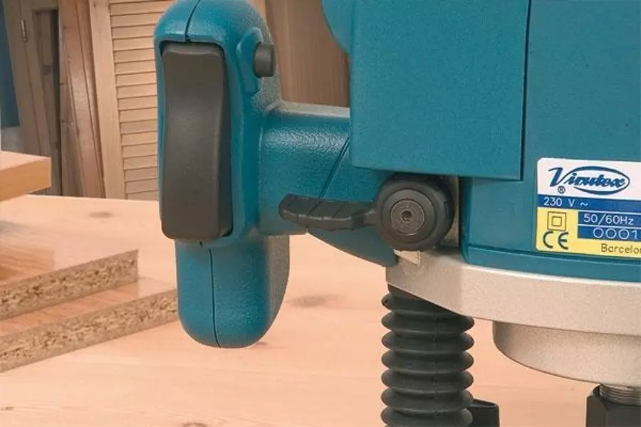 FRE160P ELECTRONIC ROUTER 230V Virutex