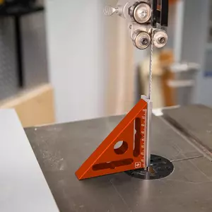 UJK Multifunktions Vinkel 75 mm med 20 mm hål (2)