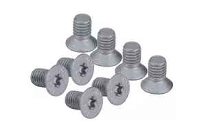 NOVA ersättningsskruvar 8st För NOVA PRO-TEK backar