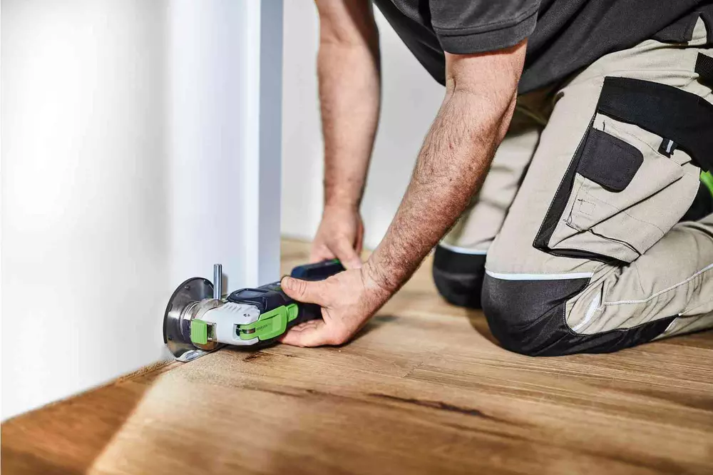Multiverktyg 18 V OSC 18 E-Ba 4,0 amp batteri på köpet