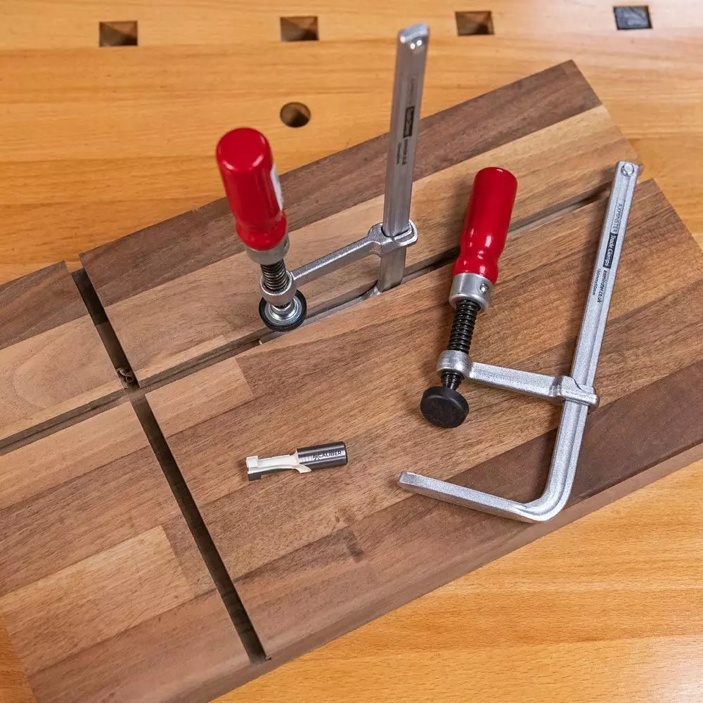 Axminster T-spårsfräs och tvingar SET