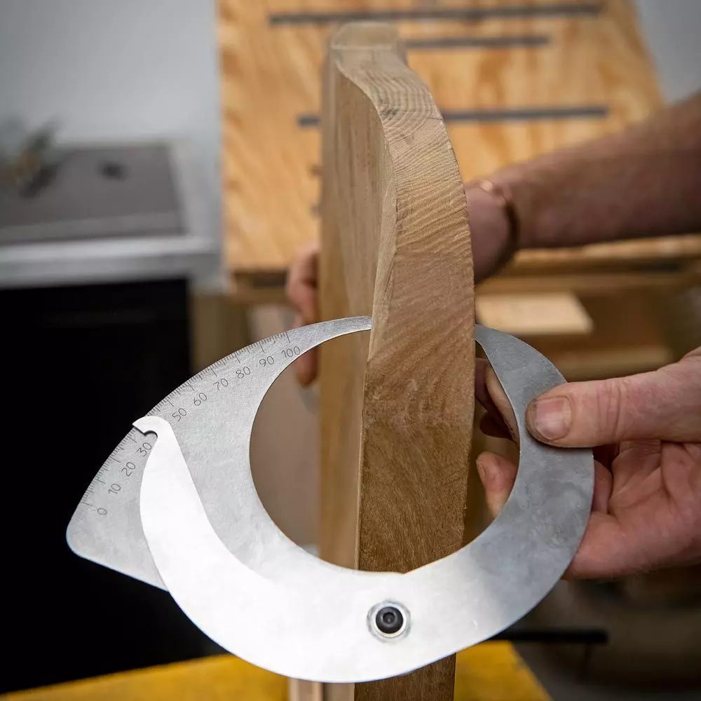 Axminster Universal Measuring Caliper