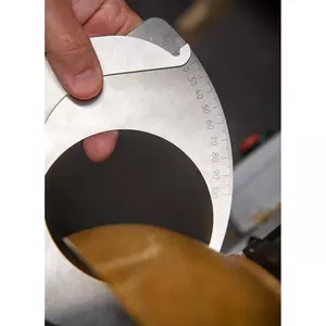 Axminster Universal Measuring Caliper