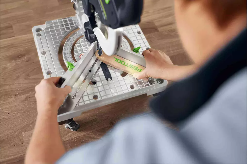 Festool Batteridriven listsåg SYMMETRIC SYMC 70 4,0 EBI-Plus