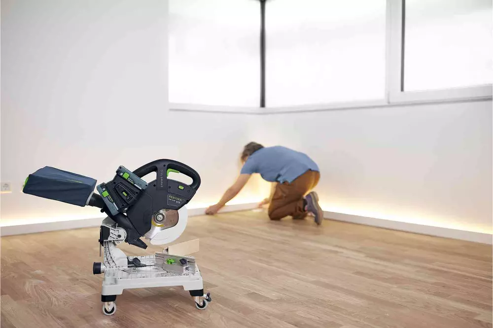 Festool Batteridriven listsåg SYMMETRIC SYMC 70 4,0 EBI-Plus