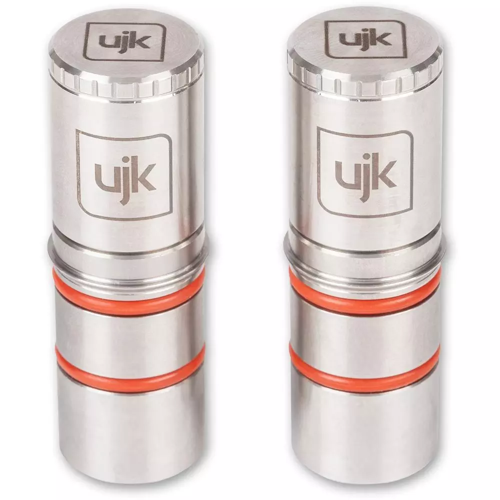 UJK Expanding 20mm Dogs 30mm höjd 2-pack