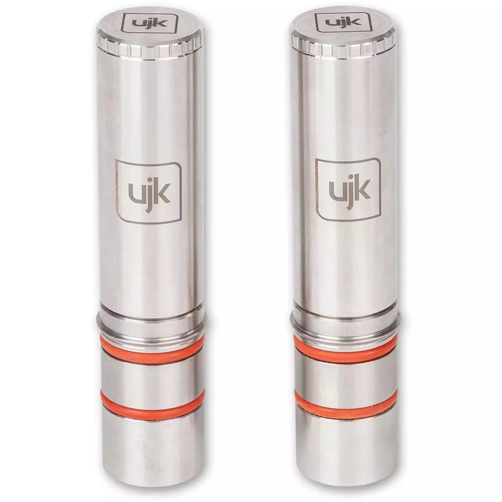 UJK Expanding 20mm Dogs 60mm höjd 2-pack