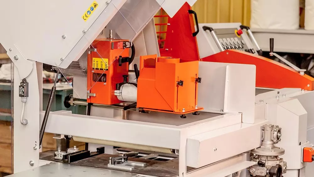 5-kutter listhyvel PRO, steglös hast, PRO, steglös 3-15 m/mi Wood Mizer