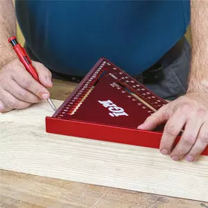 IGM Carpenter Square - 180 mm