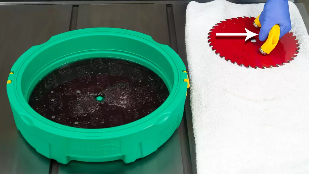 MicroJig Bladeclean Cleaning system