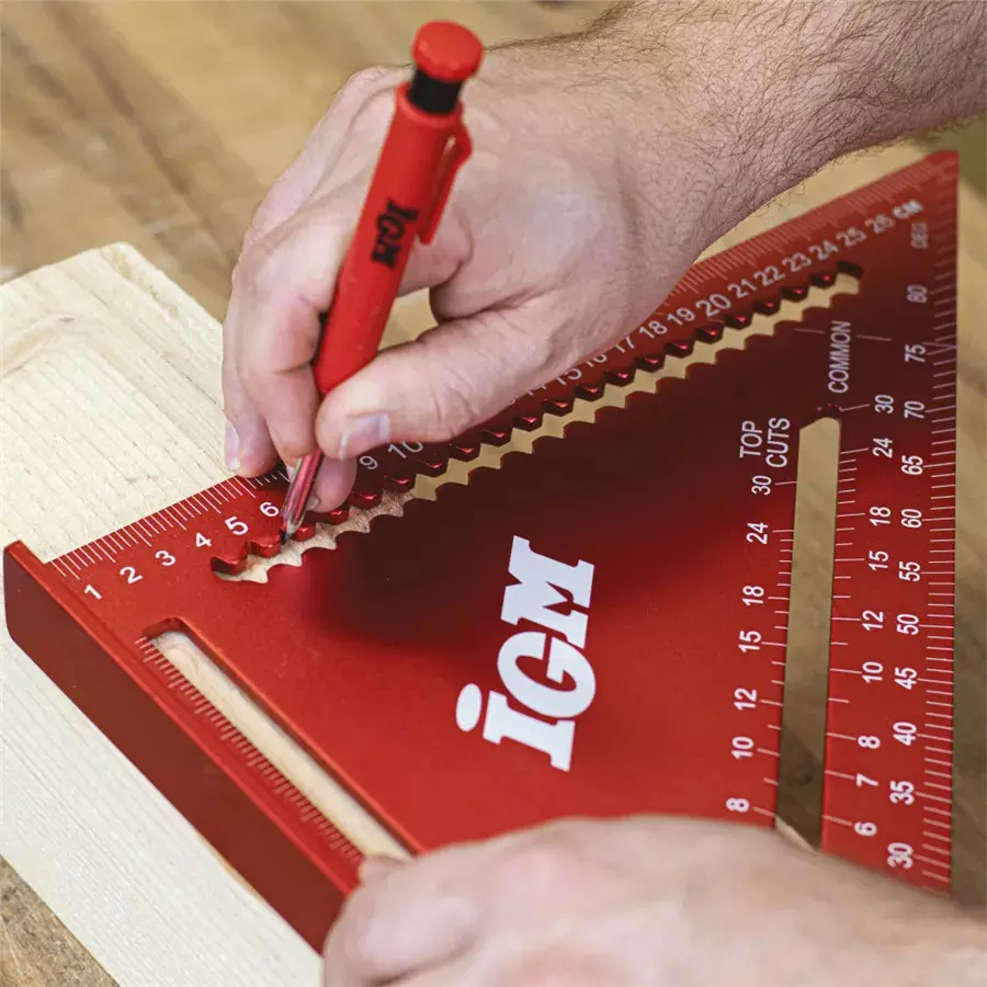 IGM Carpenter Square - 180 mm
