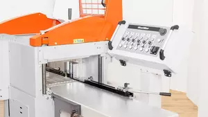 4-kutter  listhyvel PRO, steglös hast 3-15 m/min, EU , 3-fa Wood Mizer
