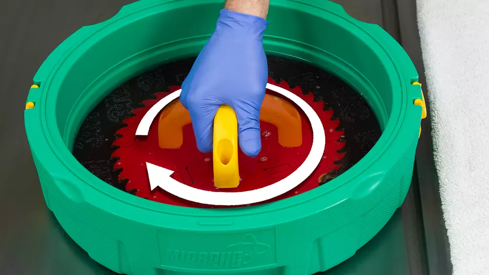 MicroJig Bladeclean Cleaning system