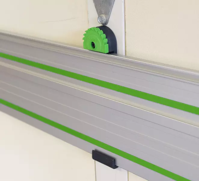 TRACK RACK