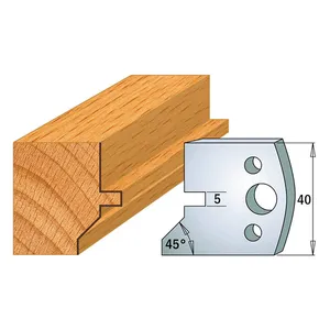CMT - TB-90 stål 40x4 Nr 083, 1 par Verktygsstål