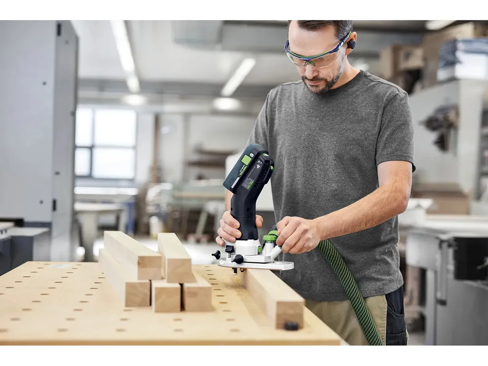 Festool Kantfräs 18 V MFKC 700 EB-Basic