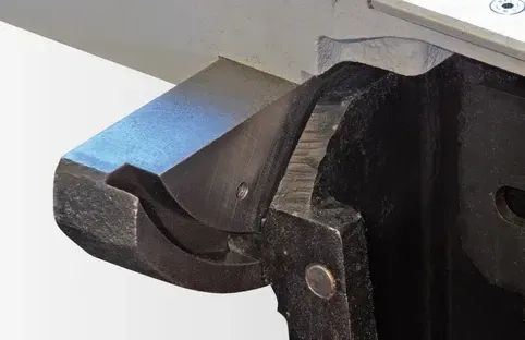 Justersåg 3 axlars styrd Rojek INDUSTRI 9
