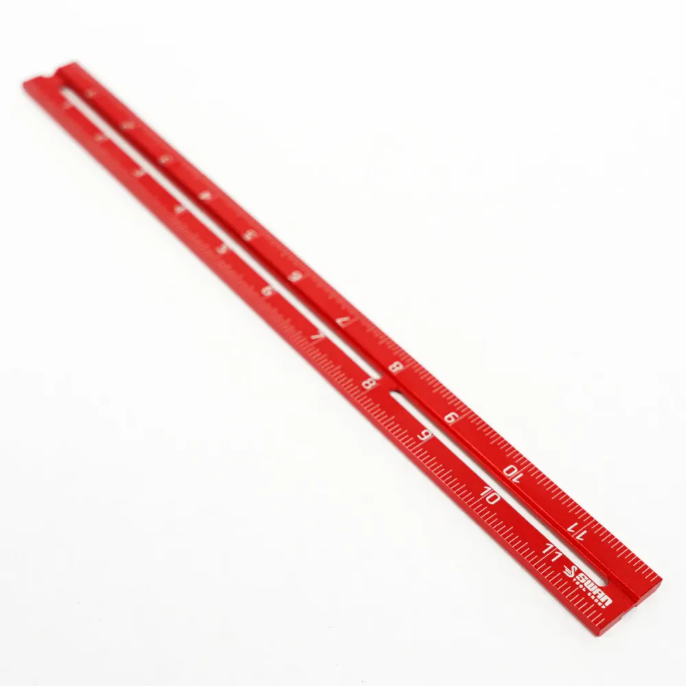 RED Tail Linjal set