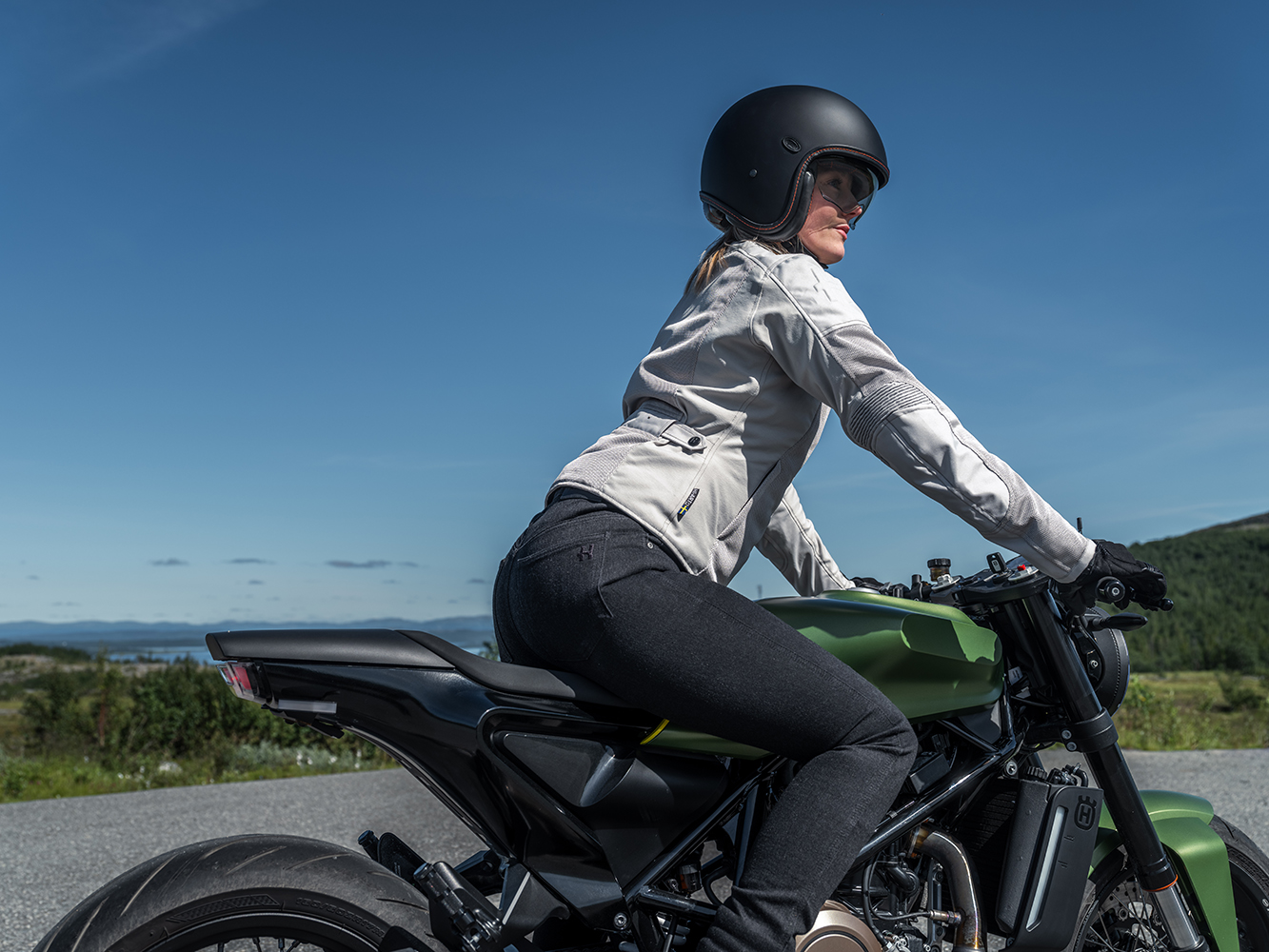 Halvarssons Nyberg Dam Svart