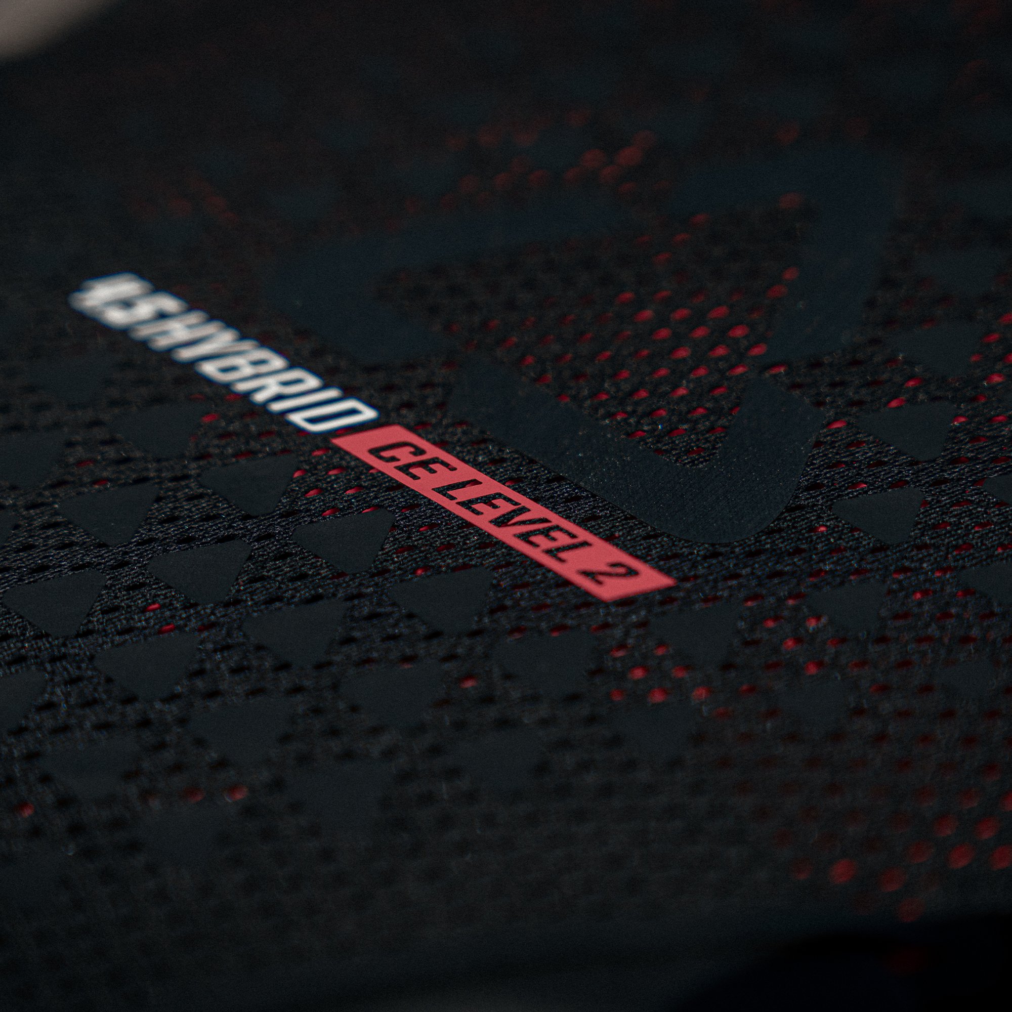 Leatt Bröstpansar 4.5 Hybrid Svart