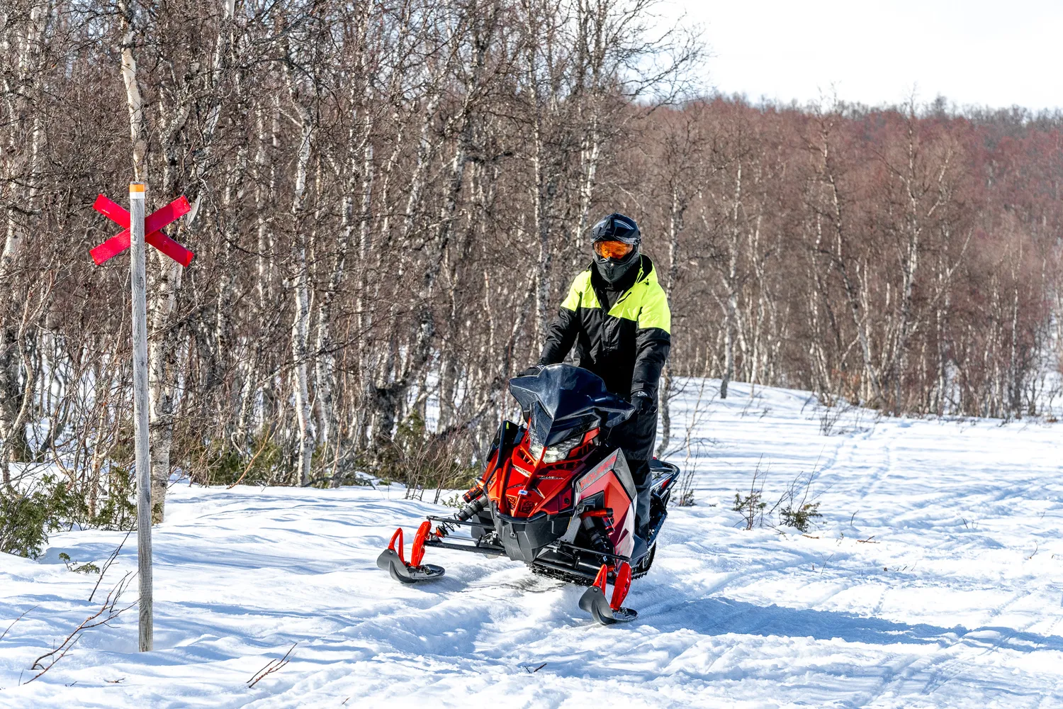 AMOQ Apex Racing Depårock Svart/Hivis 