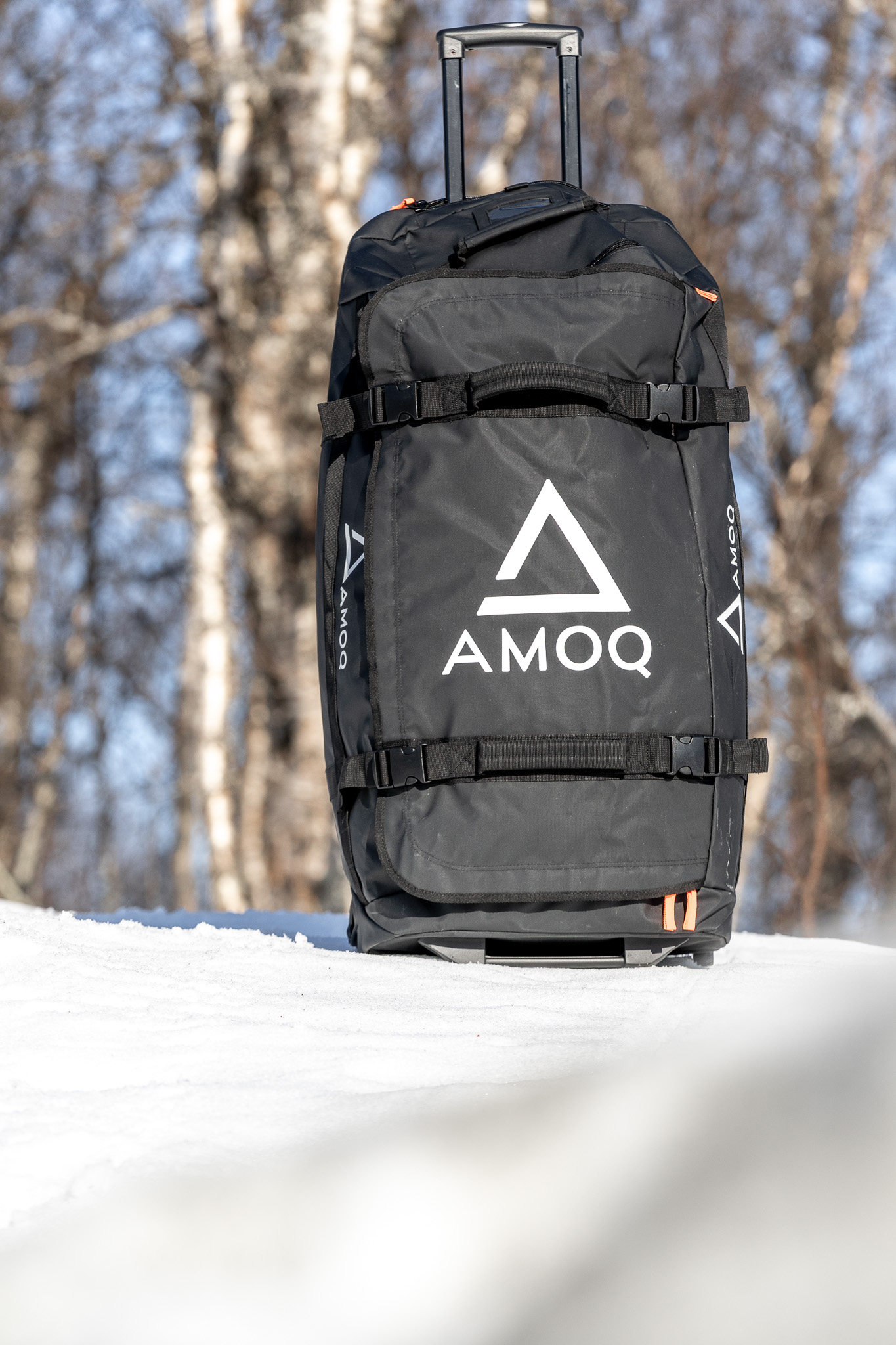 AMOQ Mission Resväska 120L Svart