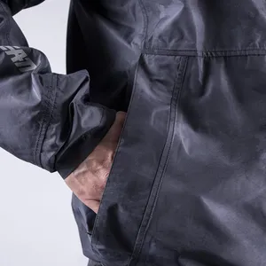 Leatt Jacka ADV Rain Cover Camo Svart/Grå