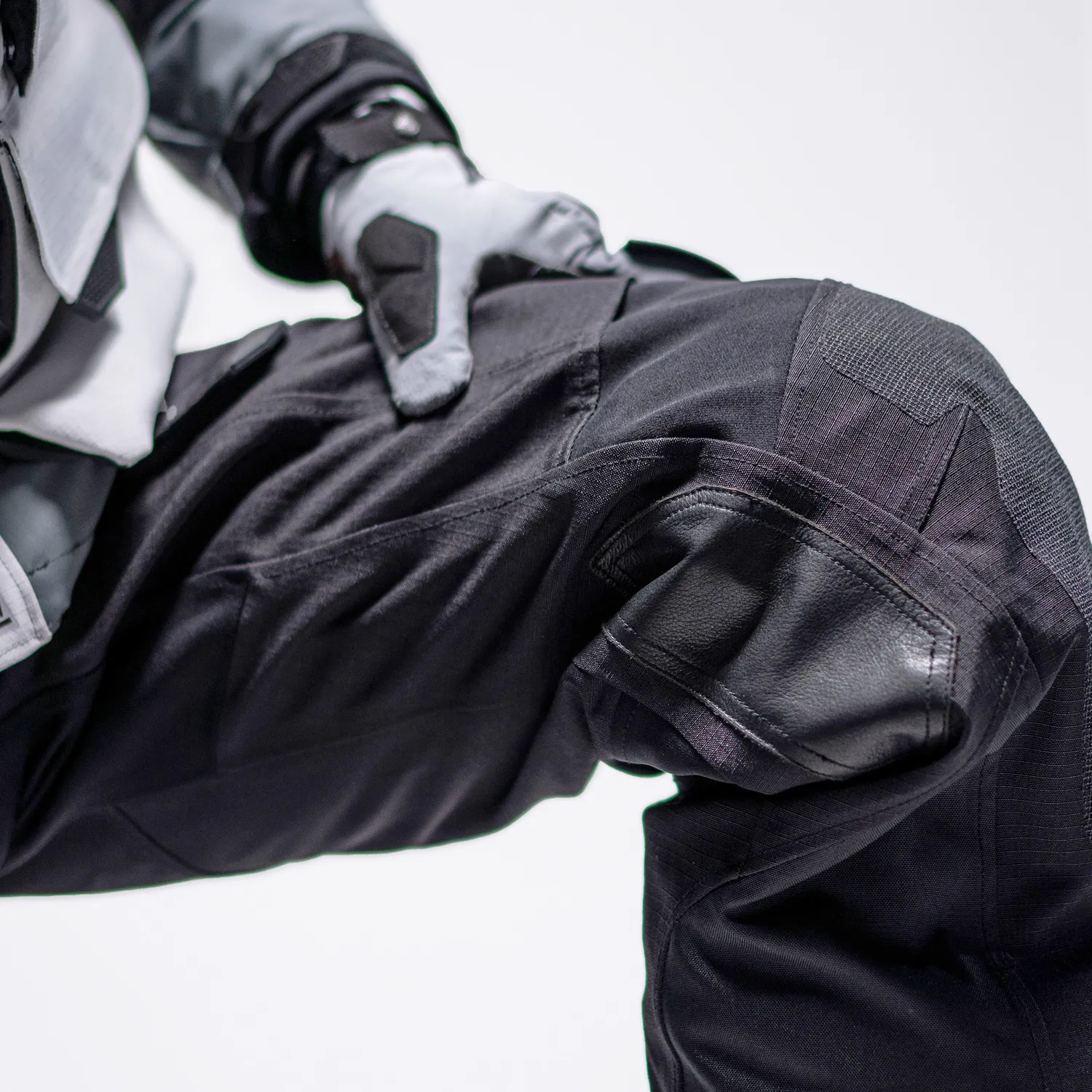 Leatt Byxa ADV DriTour 5.5 Stealth Svart/Grå