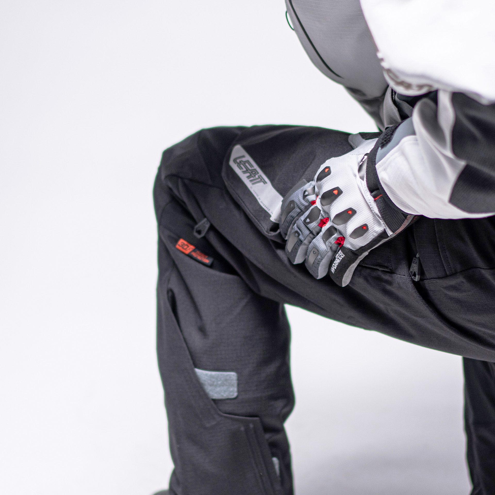 Leatt Byxa ADV DriTour 5.5 Stealth Svart/Grå