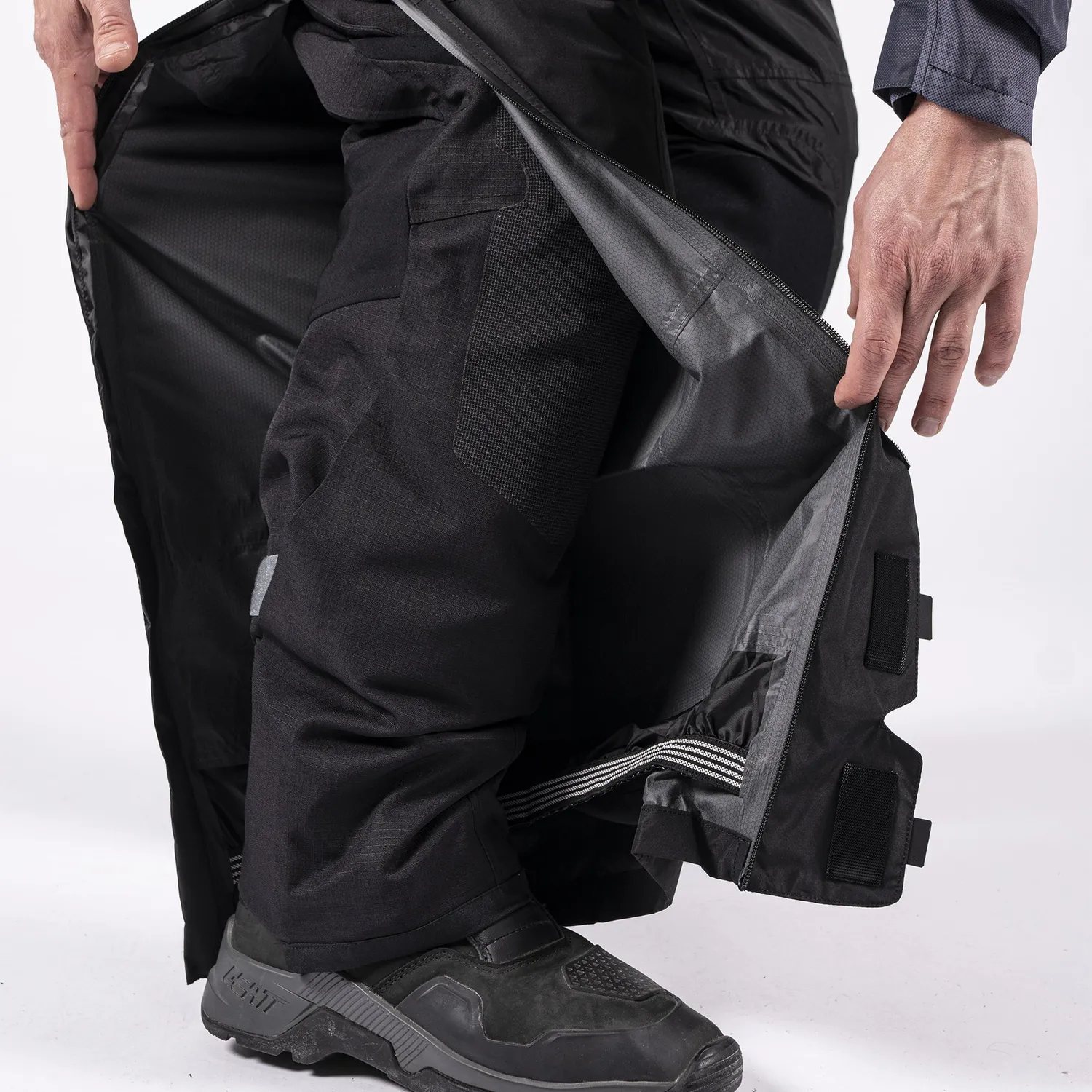 Leatt Byxa ADV Rain Cover Svart