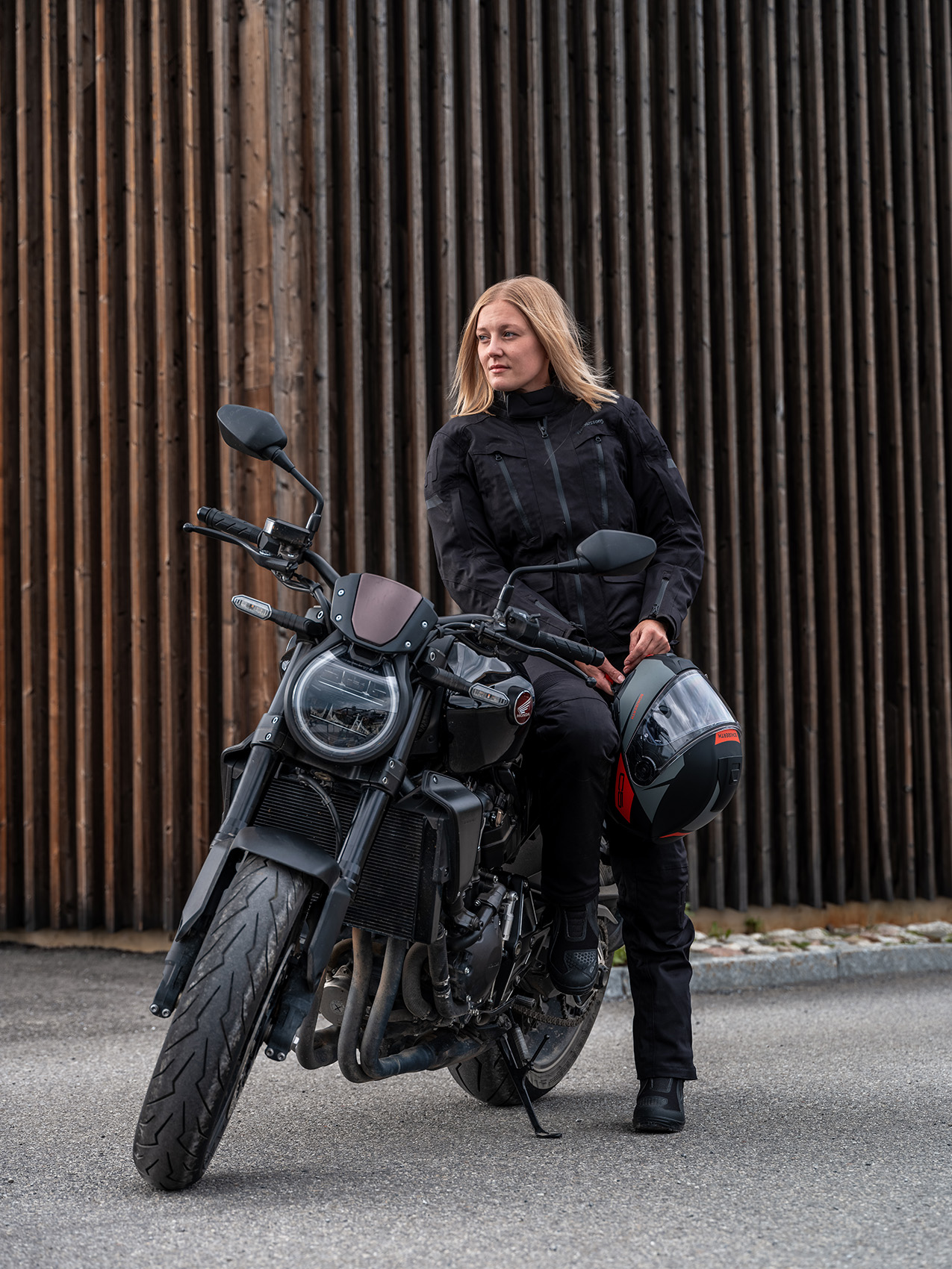 Halvarssons Textiljacka Gruven Dam Svart 