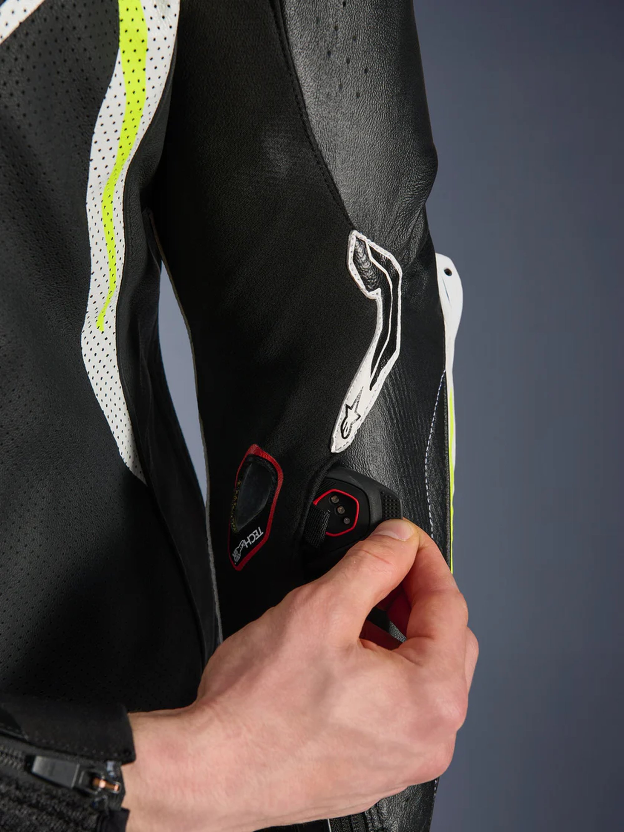 Alpinestars Skinnställ 1-pcs GP Tech v5 Svart/Vit/Fluo Gul