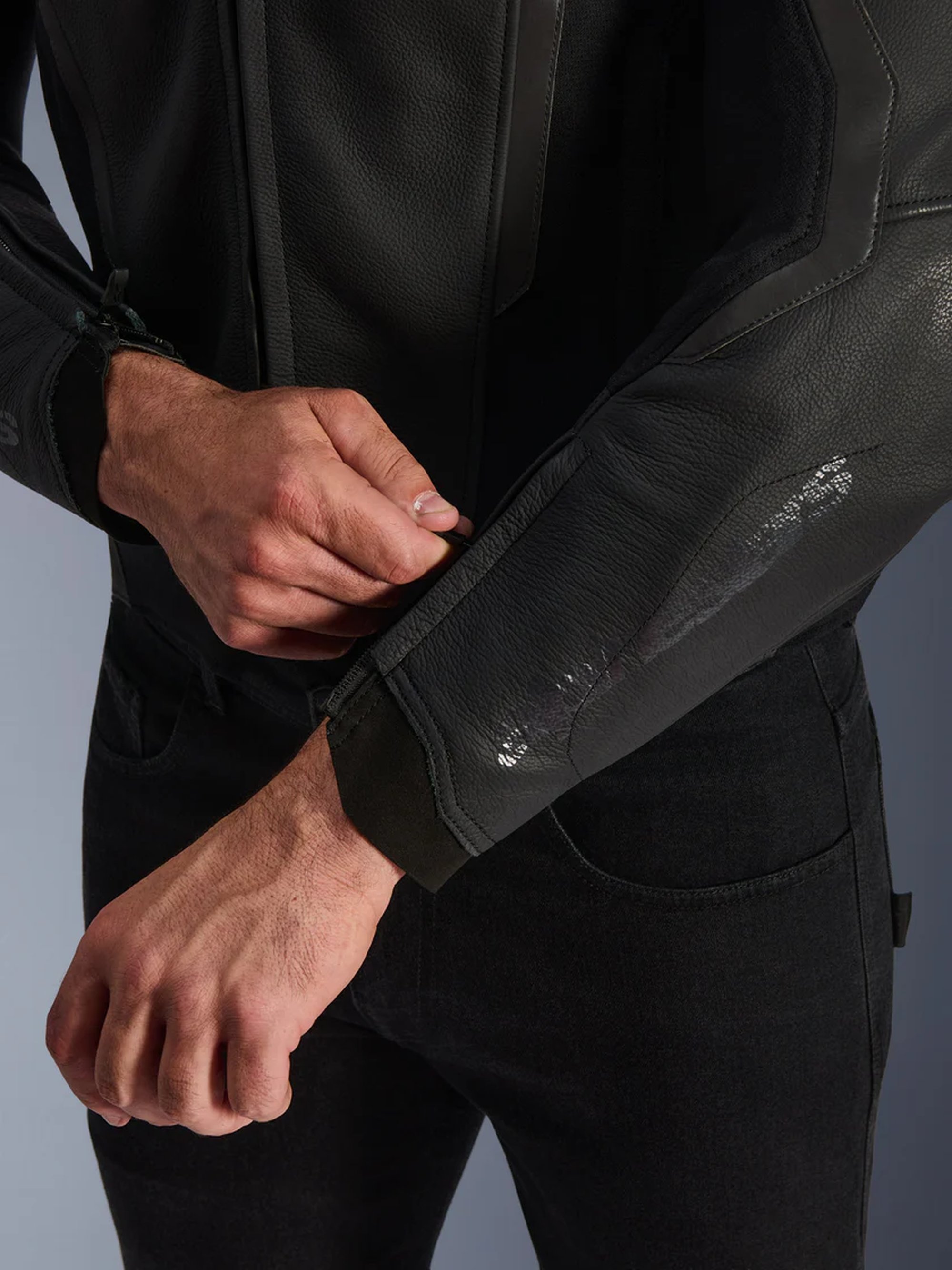 Alpinestars Skinnjacka GP Force v2 Svart/Svart
