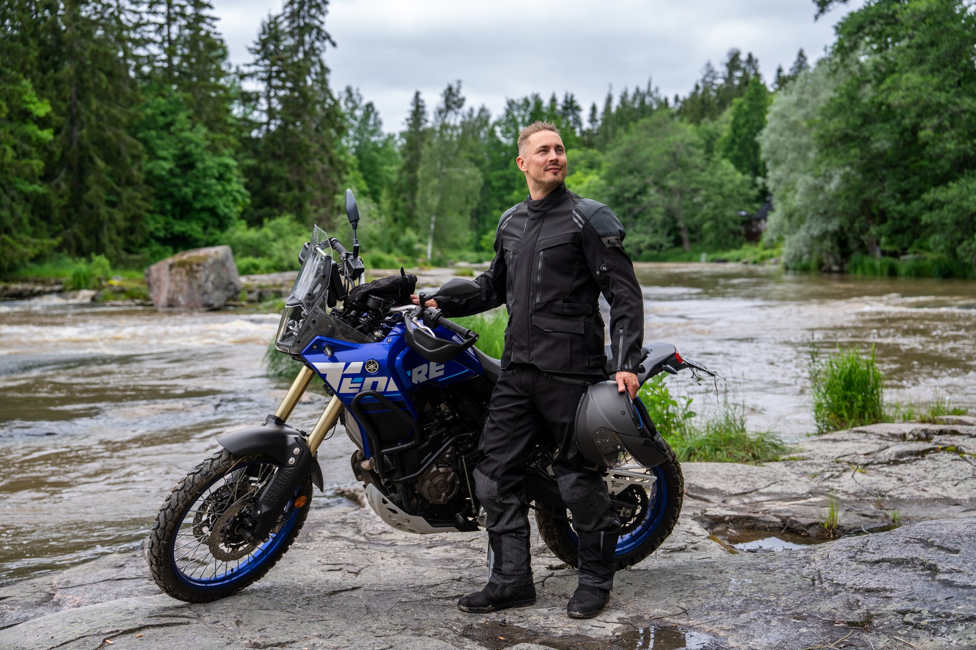 Lindstrands Textiljacka Storbo Svart 
