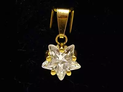 Stjärna m cz 18K 181204H