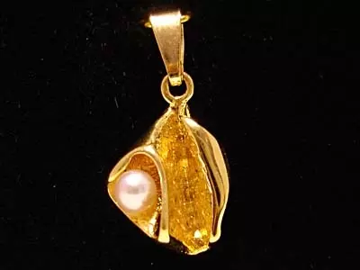 Hänge m pärla 18K 180712H